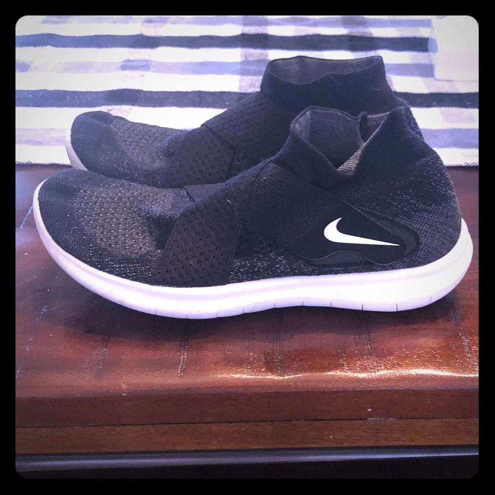 Women’s shoes